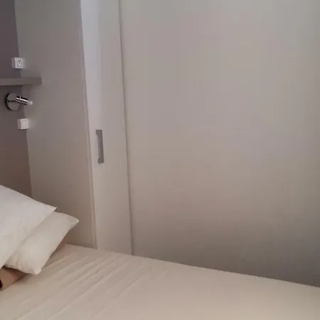 مكان تخييم Camping Mer Et Montagne